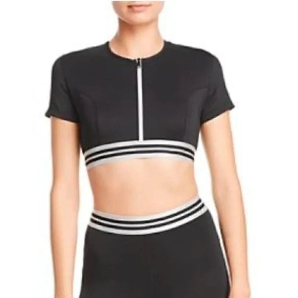 Kendall & Kylie Contrast Trim Crop Top